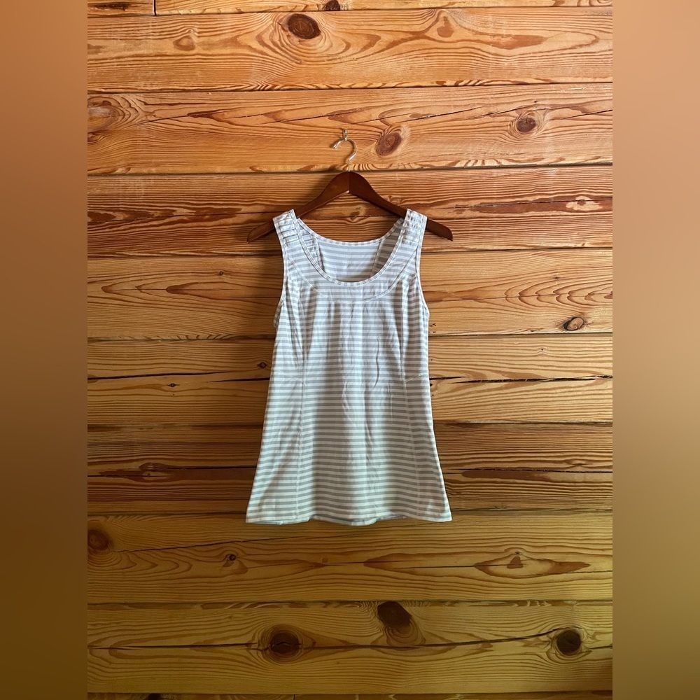 Lululemon tank​​​